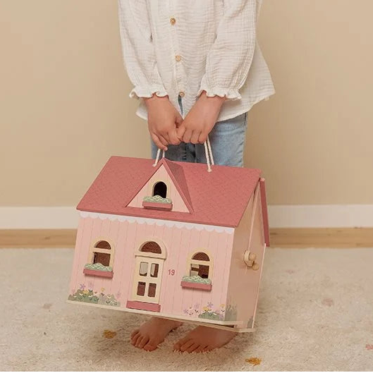 MAISON DE POUPÉE | PORTABLE
